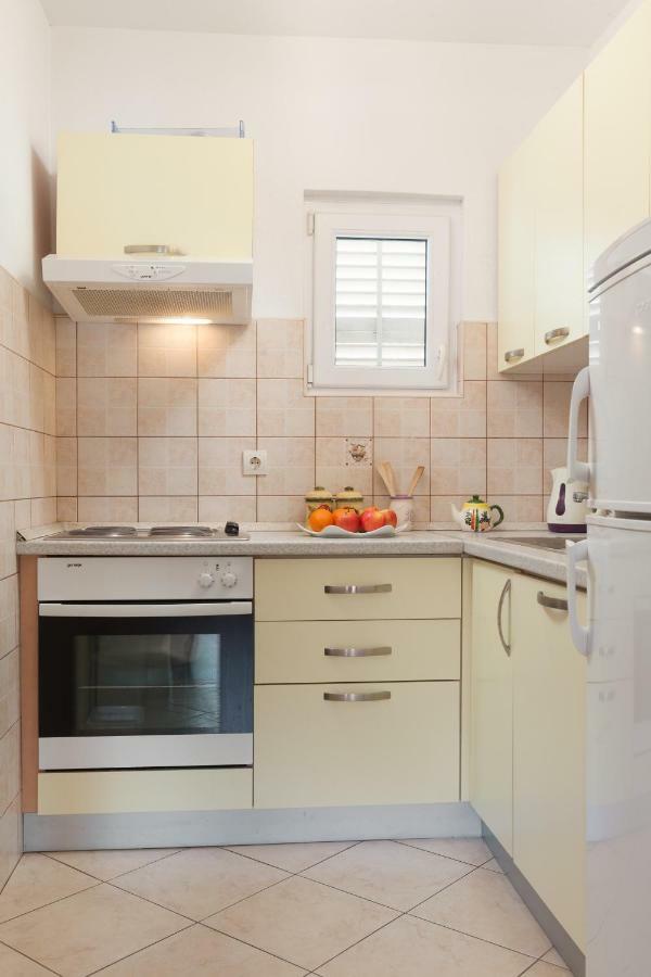 Apartmani Anja Макарска Екстериор снимка