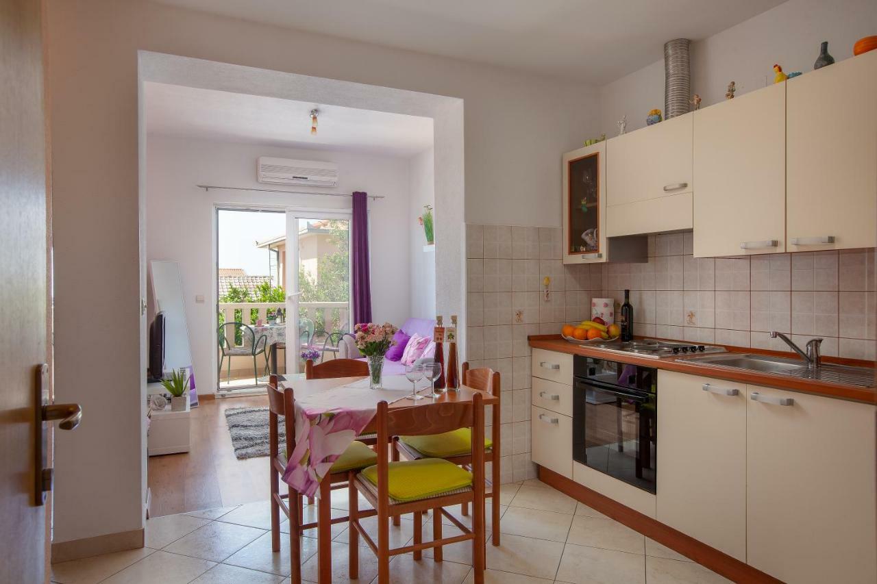 Apartmani Anja Макарска Екстериор снимка