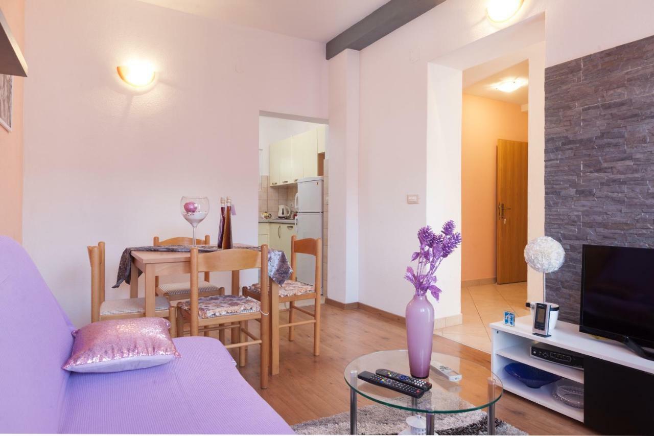 Apartmani Anja Макарска Екстериор снимка